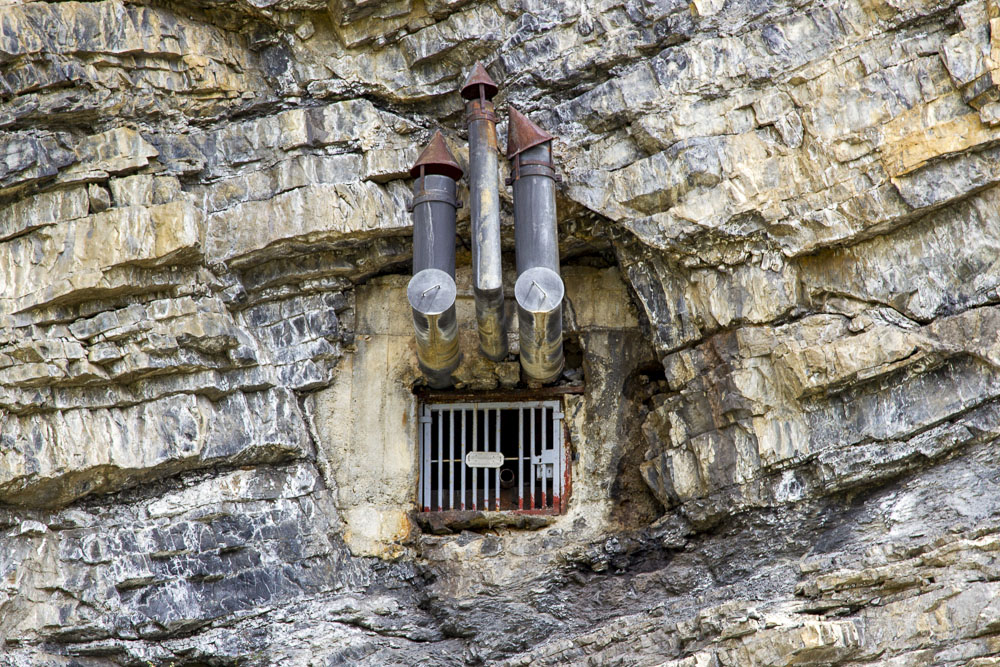 Ligne Maginot - LES AITTES - (Ouvrage d'infanterie) - Bloc 1
Gros plan des cheminées