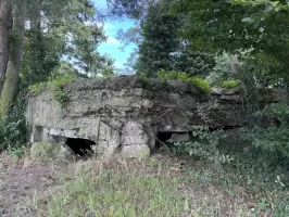 Ligne Maginot - LERCHENBERG NORD - (Blockhaus pour canon) - La façade sud détruite par explosion