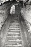 Ligne Maginot - TOURNOUX - BATTERIE XII - (Position d'artillerie préparée) - Escalier descendant à la batterie