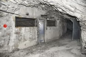 Ligne Maginot - TOURNOUX - BATTERIE XII - (Position d'artillerie préparée) - Couloir 