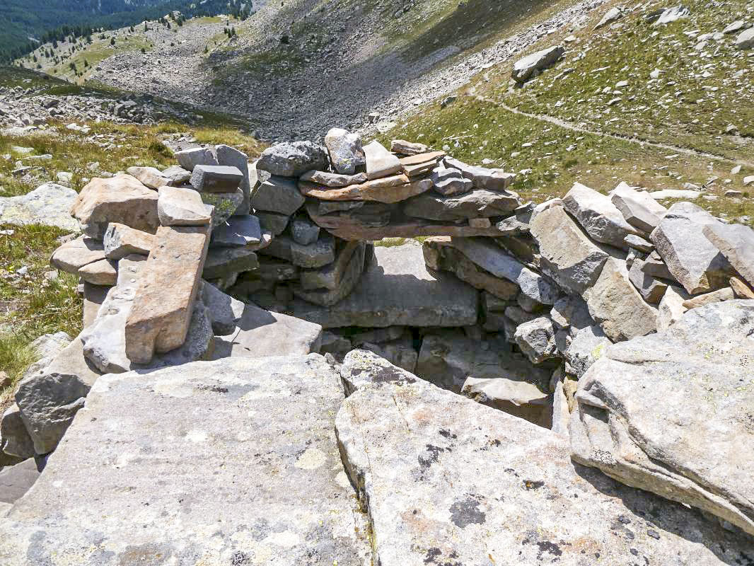 Ligne Maginot - COL DE SANGUINIERE (POSITION D'INFANTERIE) - (Divers) - Cuve est 1