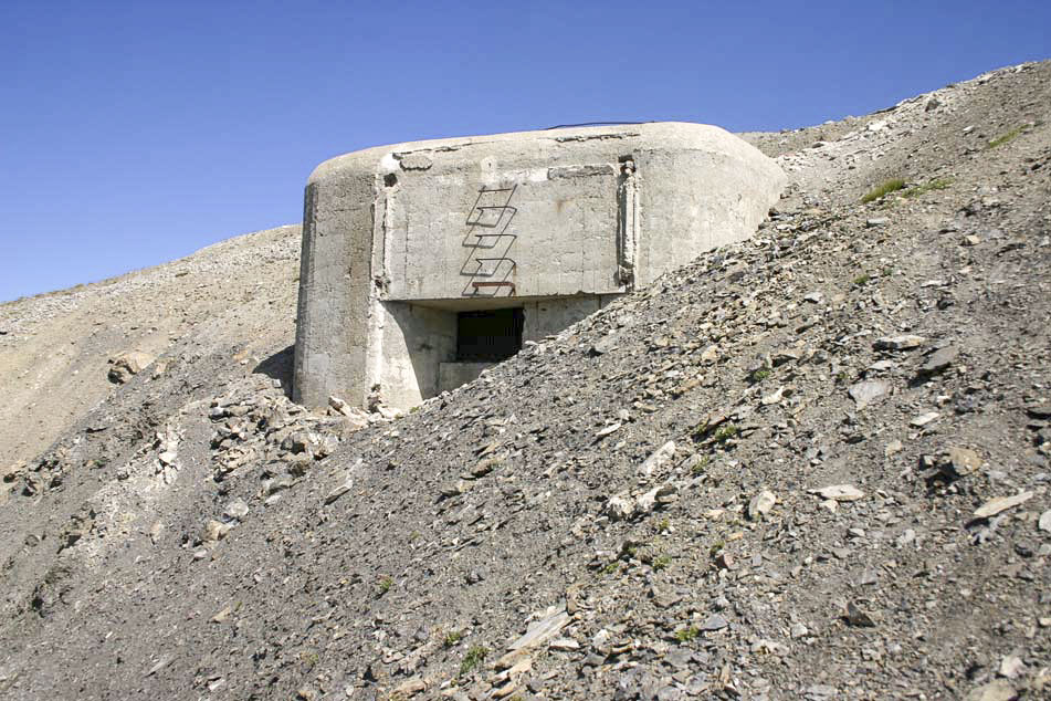 Ligne Maginot - RESTEFOND - (Ouvrage d'artillerie) - Le bloc cheminée 
Utilisé comme issue de secours, il était aussi doté du système permettant son utilisation en cas de fort enneigement