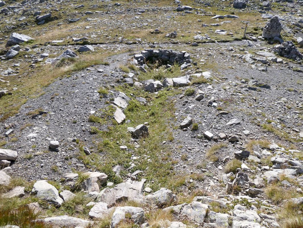 Ligne Maginot - COL de JALLORGUES (PA Nord) (Divers) - Cuve 1