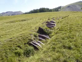 Ligne Maginot - MONT LONGON - (Position d'artillerie préparée) - Tranchées couvertes