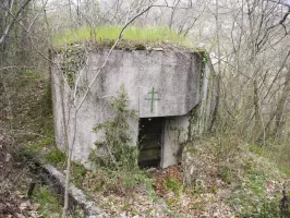 Ligne Maginot - O33 - BOLLENE Ouest - (Casemate d'infanterie) - L'entrée de la casemate