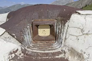 Ligne Maginot - PLATE LOMBARDE - (Ouvrage d'infanterie) - Bloc 3
Le créneau de la cloche Pamart