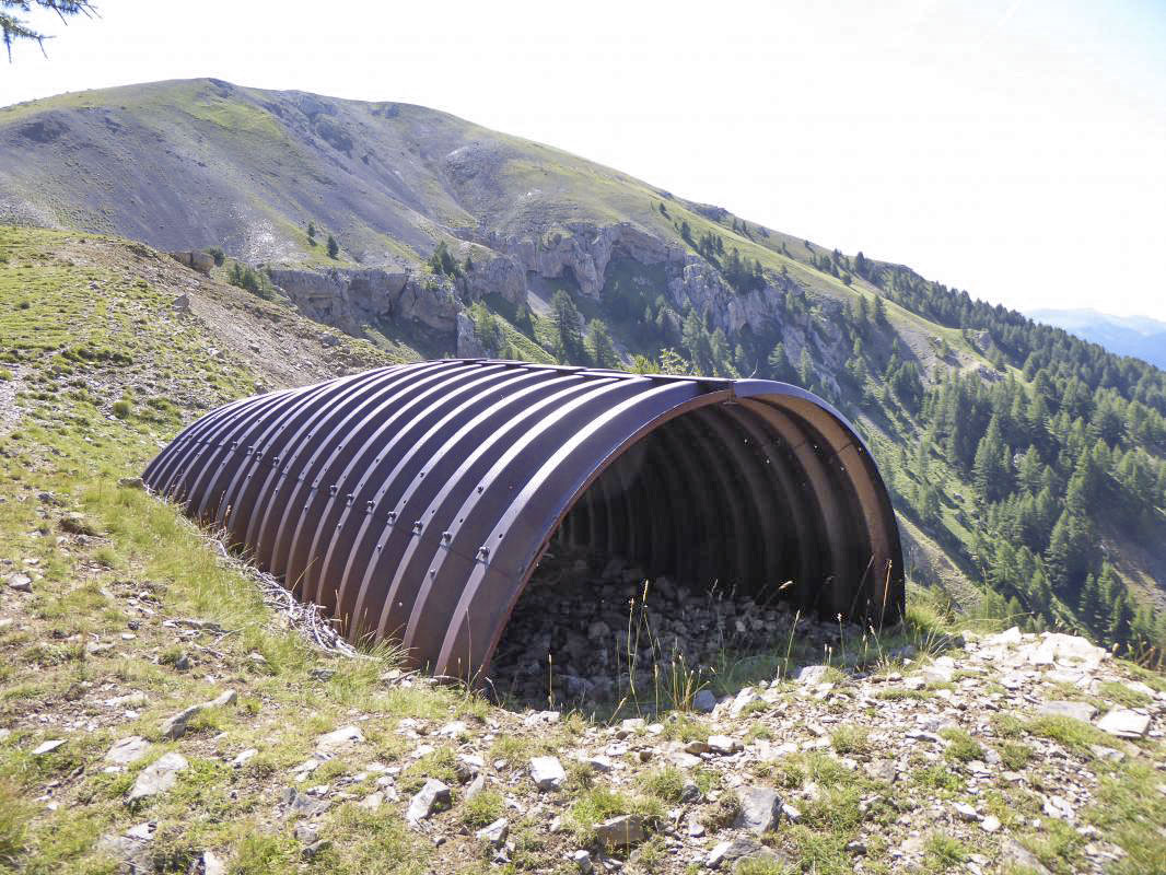 Ligne Maginot - MONT LONGON - (Position d'artillerie préparée) - Abri 1