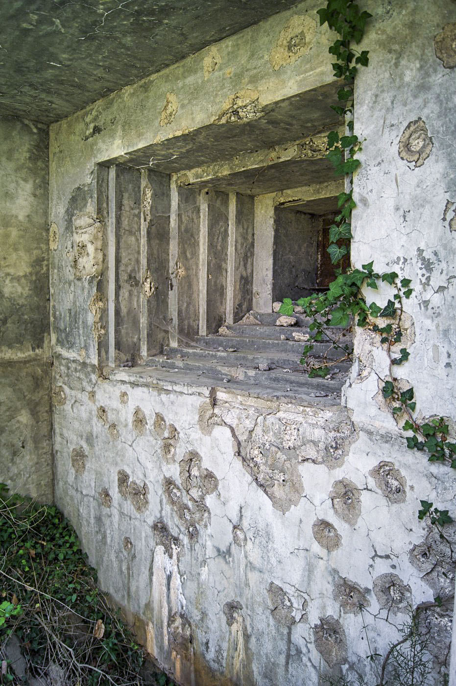 Ligne Maginot - O39 - LA BOLLINETTE - (Casemate d'infanterie - Simple) - Créneau pour mitrailleuse Hotchkiss 8mm mle 1914.