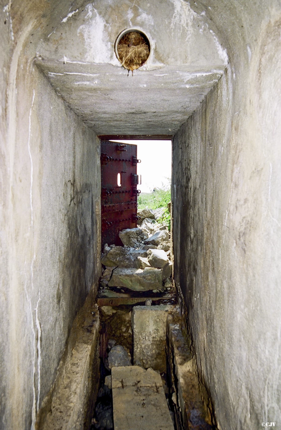 Ligne Maginot - CAIRE GROS - (Abri) - Bloc 1
Couloir