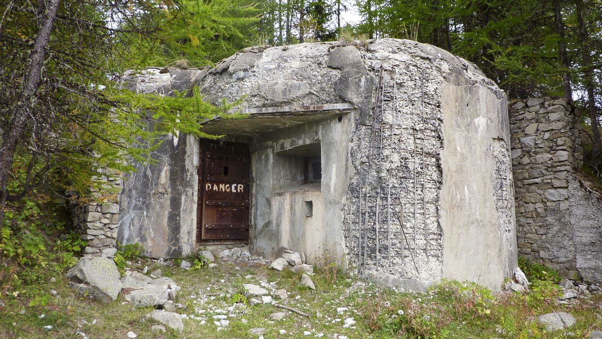 Ligne Maginot - COL DU FORT (F) - (Ouvrage d'infanterie) - Bloc 2