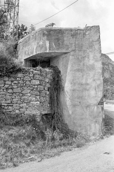 Ligne Maginot - O36 - ROQUEBILIERE (Casemate d'infanterie) - 