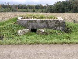 Ligne Maginot - DB18-D - FOND TOURNA - (Blockhaus pour arme infanterie) - Créneau orienté vers le A5.