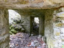 Ligne Maginot - BAISSE DE CABANETTE - (Stand de tir) - L'ancien abri ou local situé derrière la butte