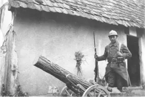 Ligne Maginot - 8° Bataillon de mitrailleurs (8° BM) - 1939_Soldat du 8°BM à Rixheim (68)