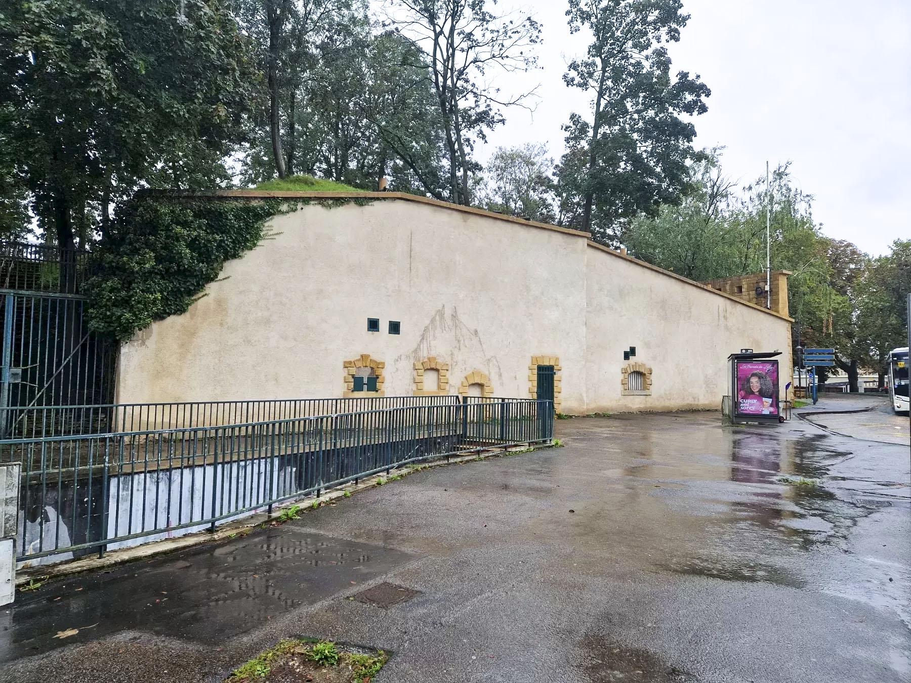 Ligne Maginot - THIONVILLE - BASTION III - (Central téléphonique isolé) - Le Bastion III