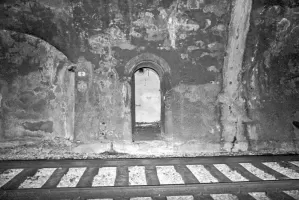 Ligne Maginot - BERGHE SUD (TUNNEL DE) - (Blockhaus pour arme infanterie) - Accés à des locaux annexes situé du coté droit du tunnel en face de l'entrée du blockhaus