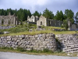 Ligne Maginot - CABANES VIEILLES - (Casernement) - Vue d'ensemble