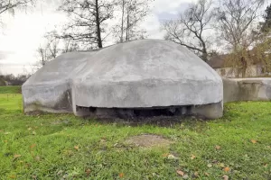 Ligne Maginot - ILLHAEUSERN 2 - (Blockhaus pour arme infanterie) - Coupole Nord