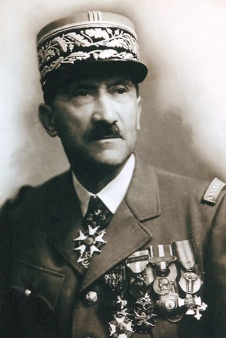 MOLLARD Jean, général (MOLLARD) 