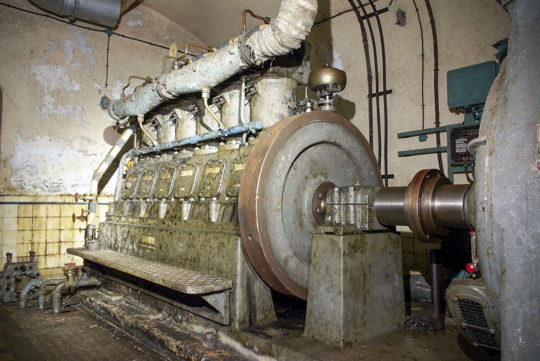 Ligne Maginot - OTTERBIEL - (Ouvrage d'artillerie) - L'un des groupes électrogène de l'usine