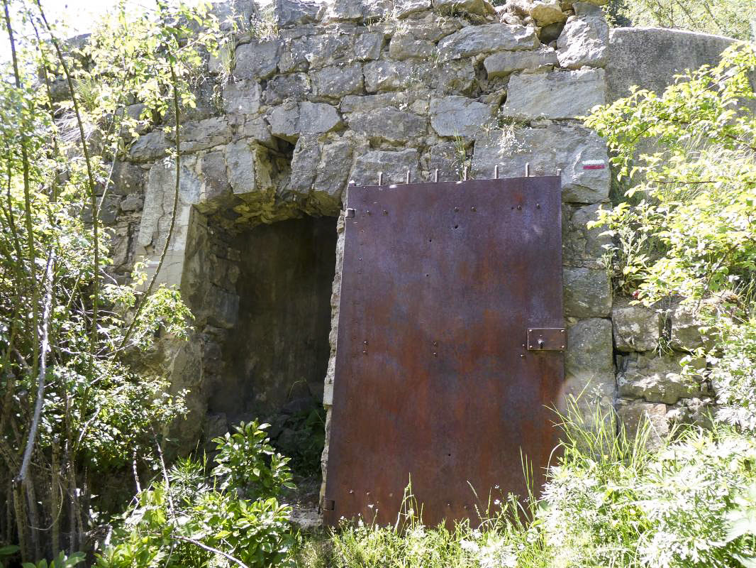 Ligne Maginot - CABANES VIEILLES -(SOURCE CAPTéE) - (Divers) - 