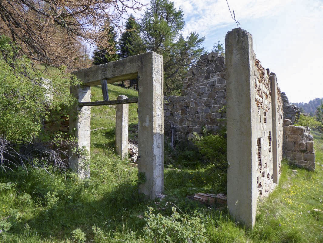 Ligne Maginot - CABANES VIEILLES EST - (Casernement) - 