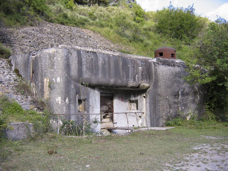 Ligne Maginot - COL DE BROUIS (CDB) - E01 - (Ouvrage d'infanterie) - Bloc 1