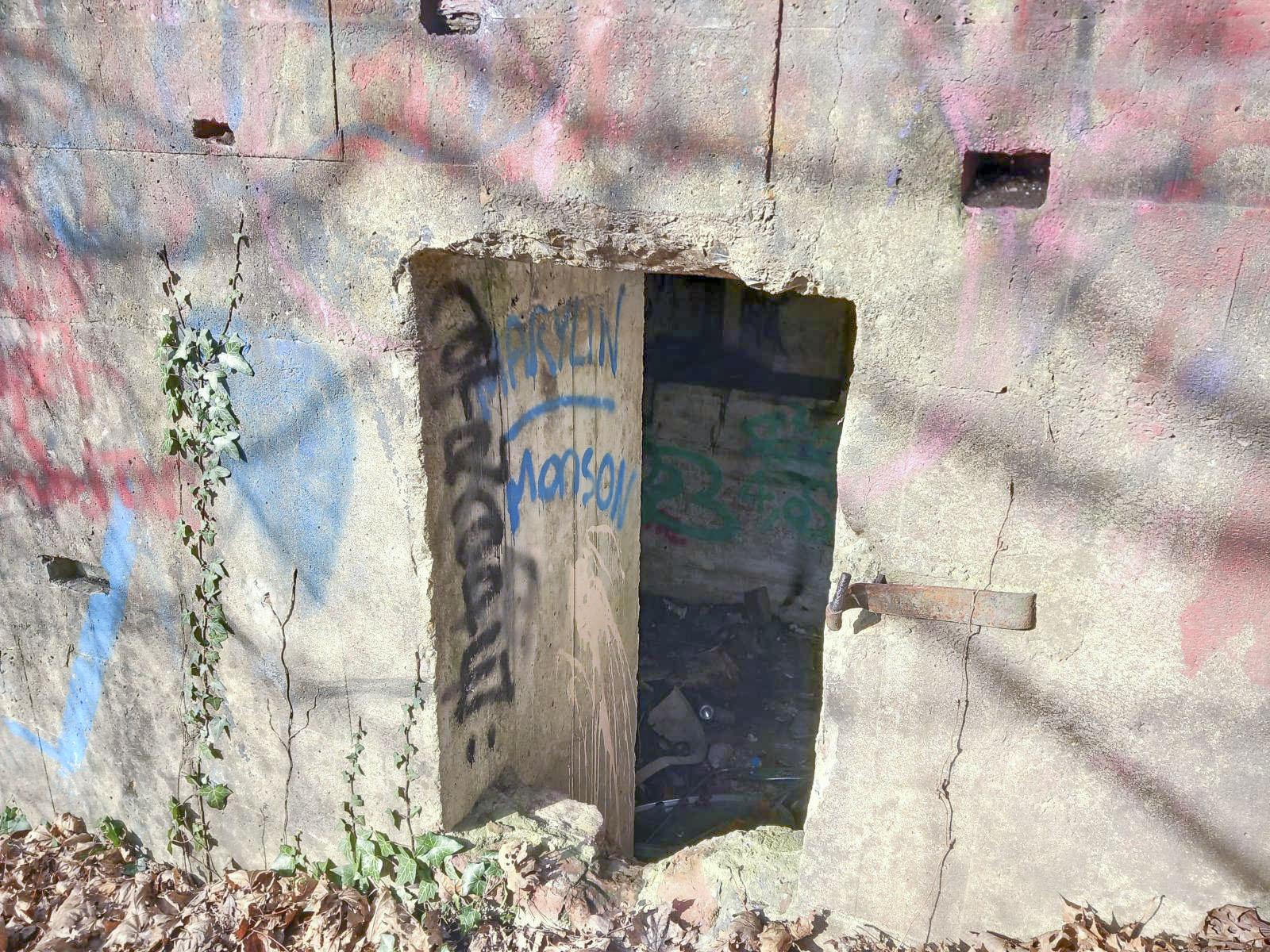 Ligne Maginot - BEF 62 - L'ENTREPOT SUD - (Blockhaus pour arme infanterie) - 