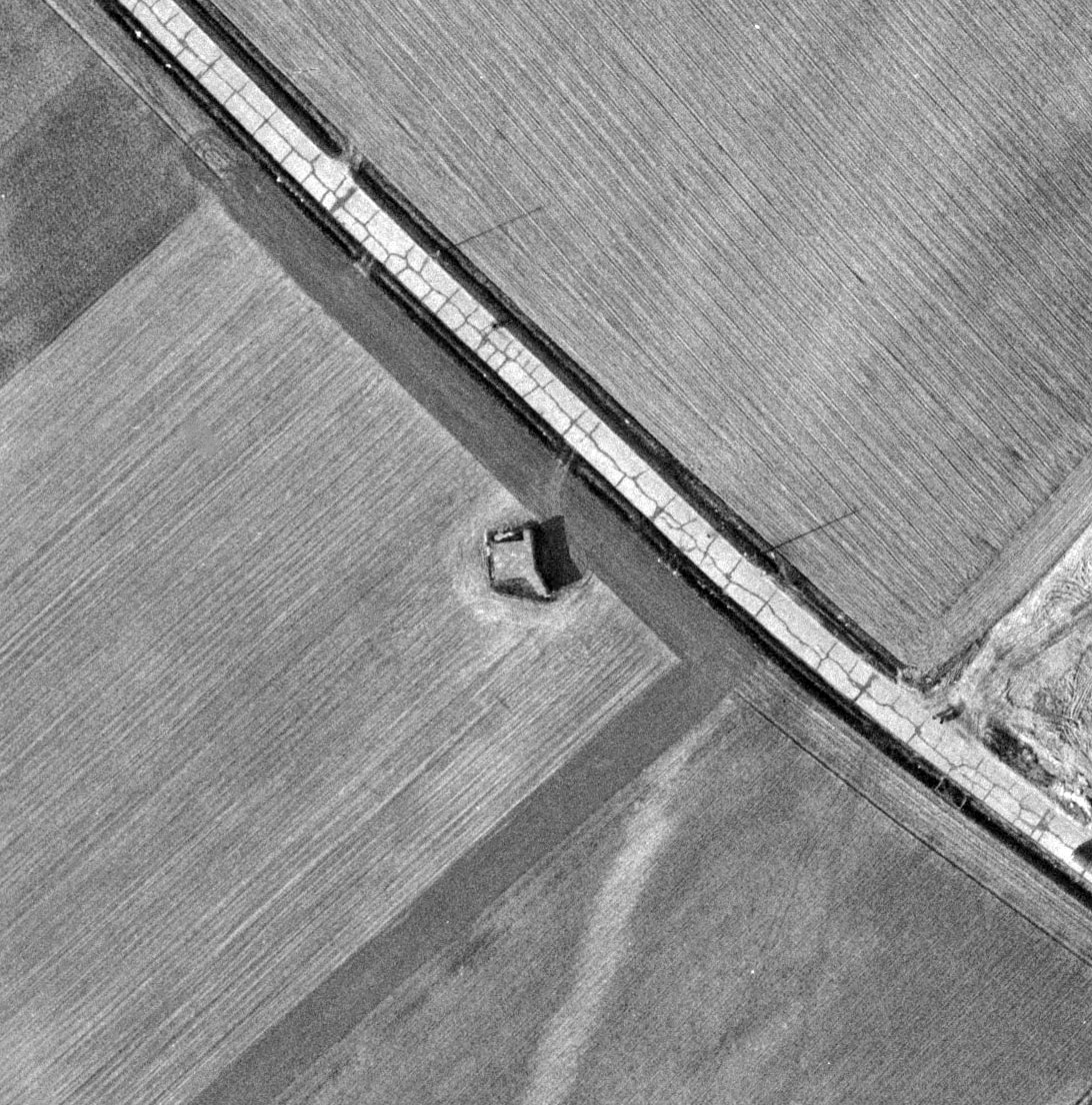 Ligne Maginot - BEF 108 - CAMP FRANÇAIS 2 (Blockhaus pour canon) - De plus près...