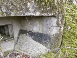 Ligne Maginot - HERBITZHEIM 5 - MA - (Blockhaus pour arme infanterie) - Les restes du camouflage.