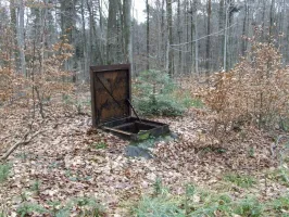 Ligne Maginot - G4 - (Chambre de coupure) - Trappe ouverte
