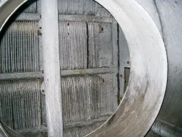Ligne Maginot - EH Galgenberg - Aérorefroidisseur - Le ventilateur démonté, on aperçoit les tubes d'échange.