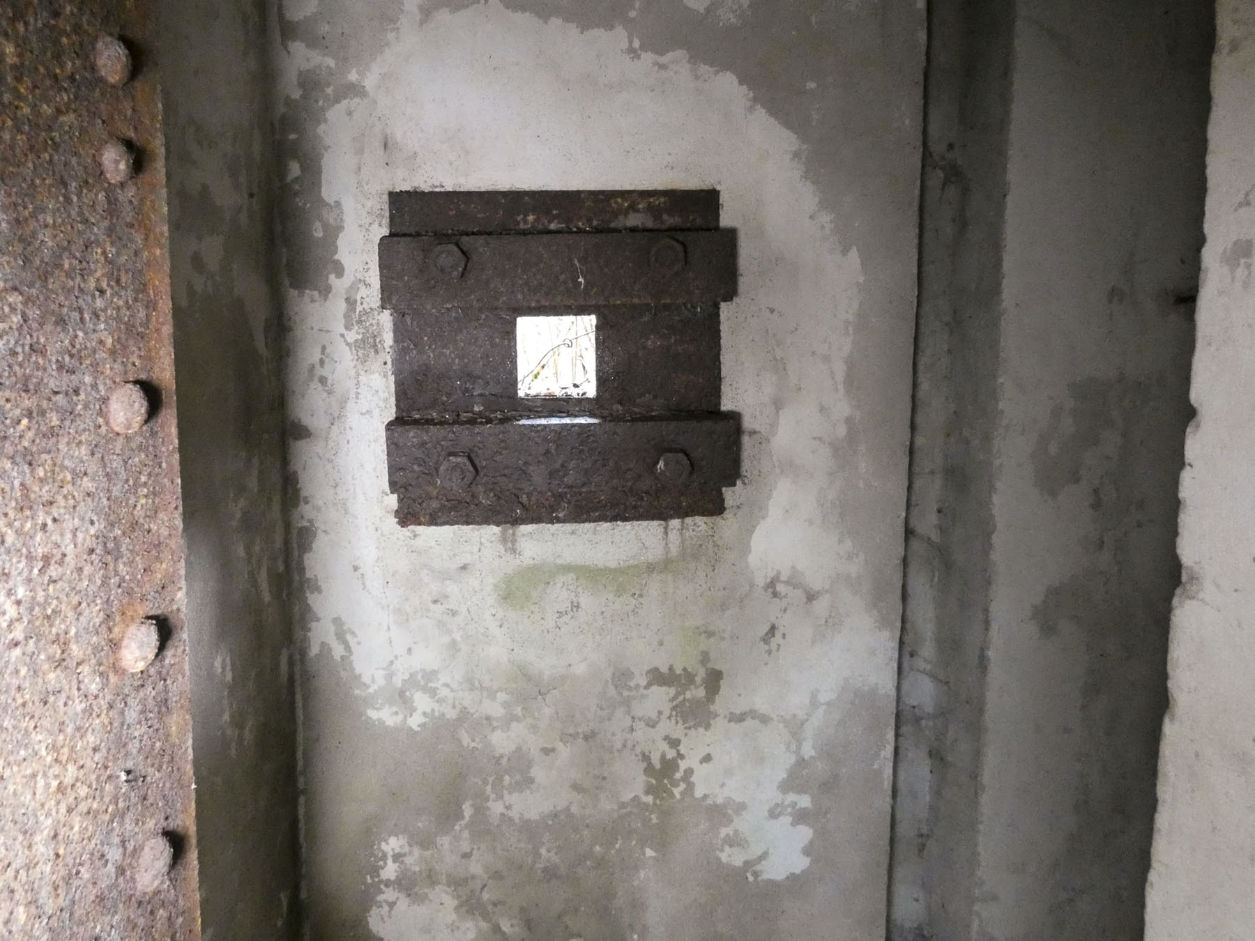 Ligne Maginot - HERBITZHEIM 5 - MA - (Blockhaus pour arme infanterie) - La chambre de tir pour un FM.