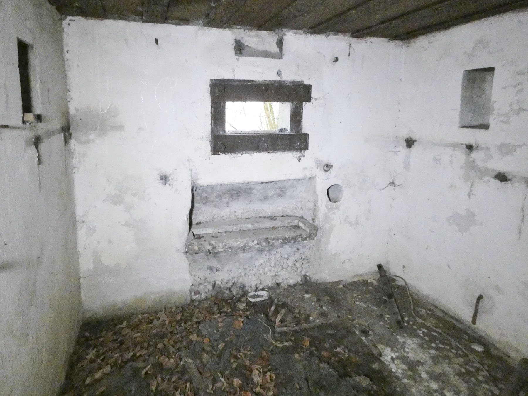 Ligne Maginot - HERBITZHEIM 5 - MA - (Blockhaus pour arme infanterie) - La chambre de tir principale pour une mitrailleuse.