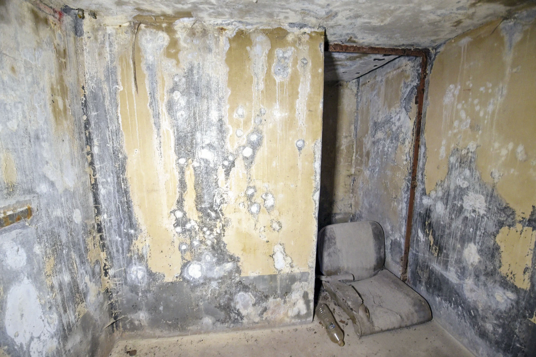 Ligne Maginot - D1 - (Chambre de coupure) - 