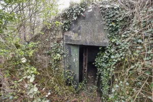 Ligne Maginot - BB9BIS - (Blockhaus pour canon) - L'entrée