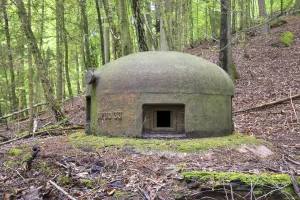 Ligne Maginot - NONNENHARDT N°5 - (Blockhaus pour arme infanterie) - 