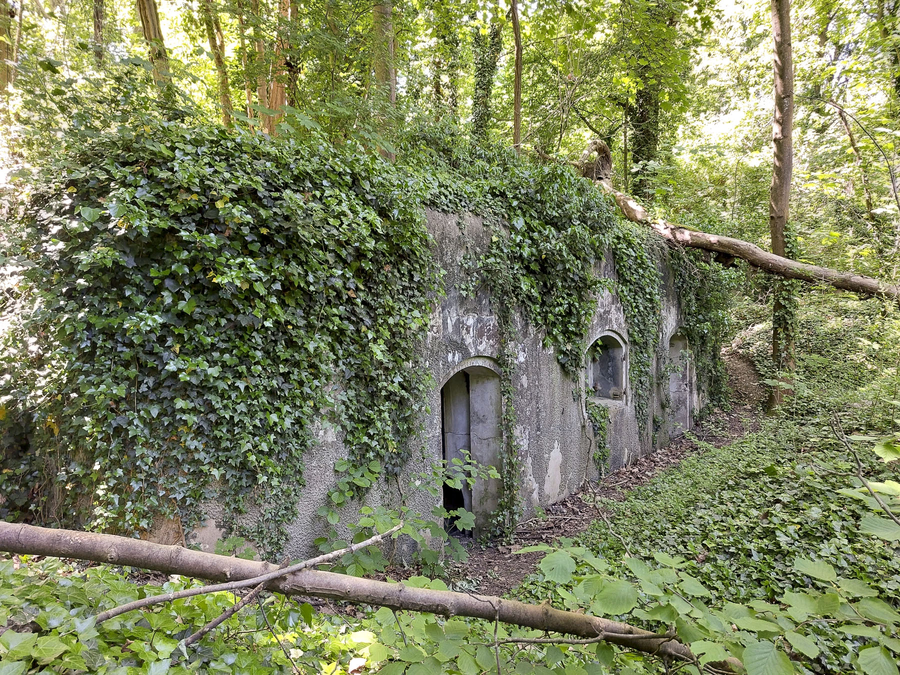 Ligne Maginot - ANNEXE DE FORT UHRICH (II/155° RAP) - (Position d'artillerie préparée) - Soute à munitions MR 3